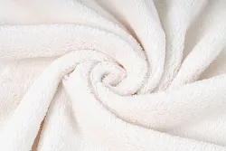 Coral cosy fleece slonová kost látka, metráž