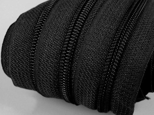Zip spirálový, nekonečný pás 5mm, černý, metráž
