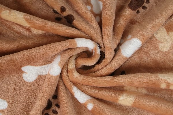 Coral fleece tlapičky a kostičky, látka, metráž