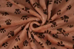 Coral fleece tlapka, béžový podklad + hnědá tlapka, látka, metráž