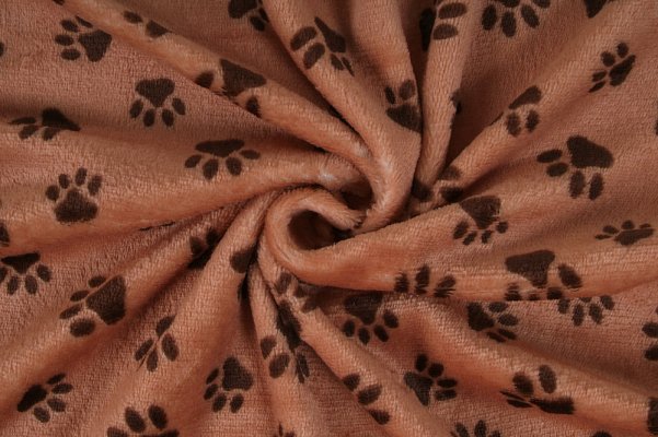 Coral fleece tlapka, béžový podklad + hnědá tlapka, látka, metráž