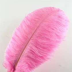 Pštrosí peří 35-40 cm, barva růžová