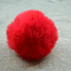 Bambule, bambulka z kožešiny červená 8 cm