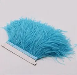 Prýmek z pštrosího peří 8-10 cm, tyrkysový