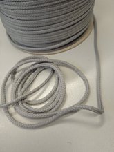 Šnúra na oblečenie, polyesterové lano 4 mm, holubia sivá, metla
