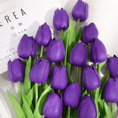 Tulipán, textilní dekorace, květina fialová