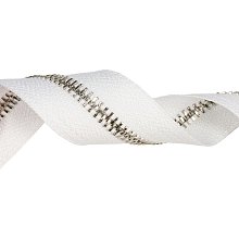 Strieborný kovový zips, nekonečný pásik 5 mm, biely, metráž
