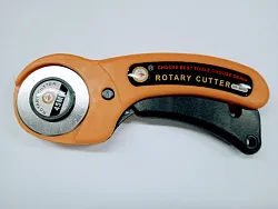 Rotační kruhový řezák s pojistkou, řezačka na textil 45mm
