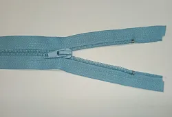 Zip spirálový, dělitelný, 5mm, 40 cm délka, bledě modrý